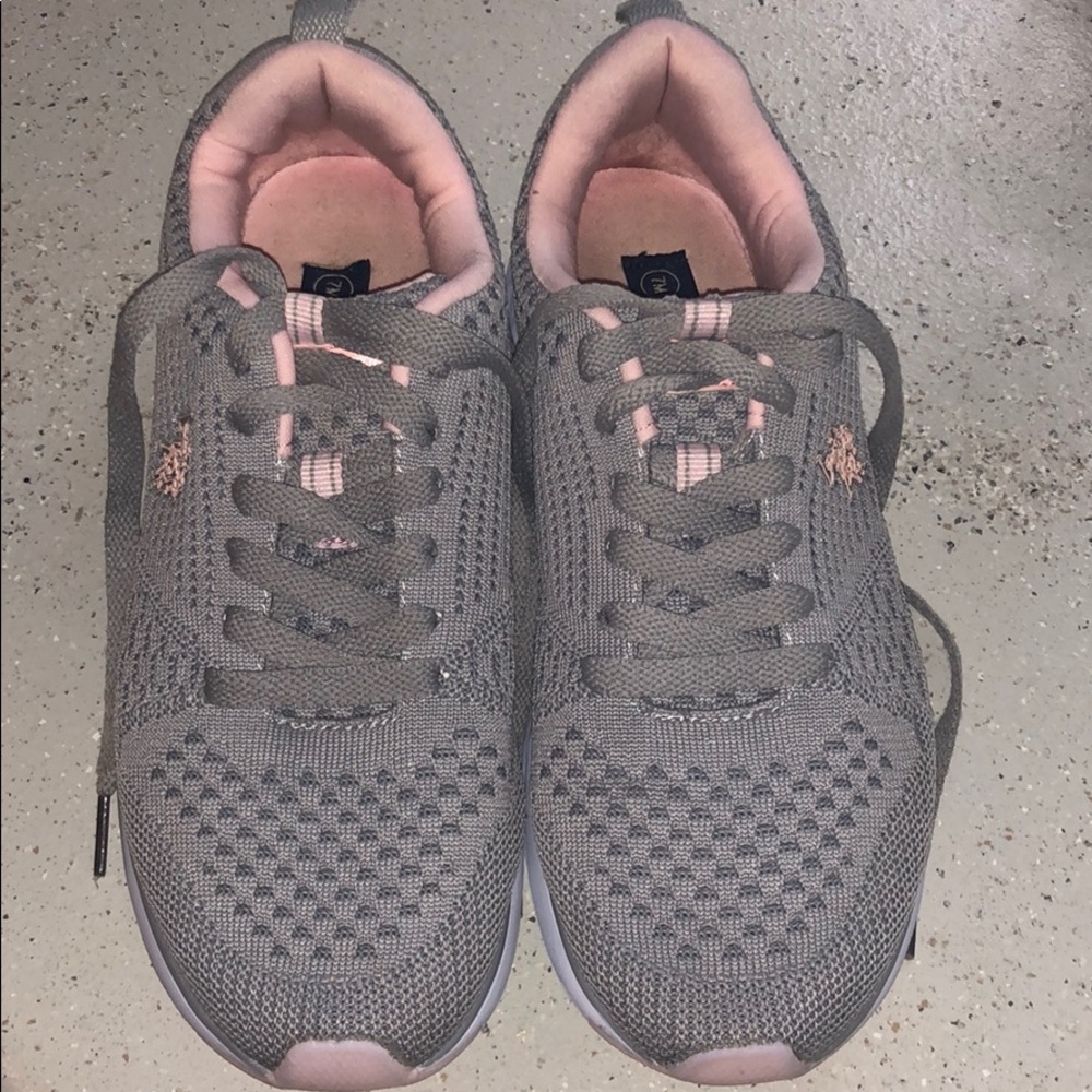 U.S. POLOASSN woman’s tennis shoes